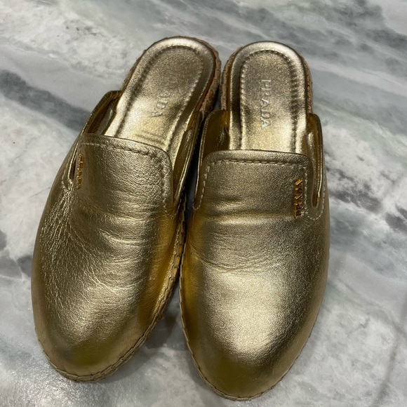 PRADA espadrille slides in gold - Picture 2 of 7